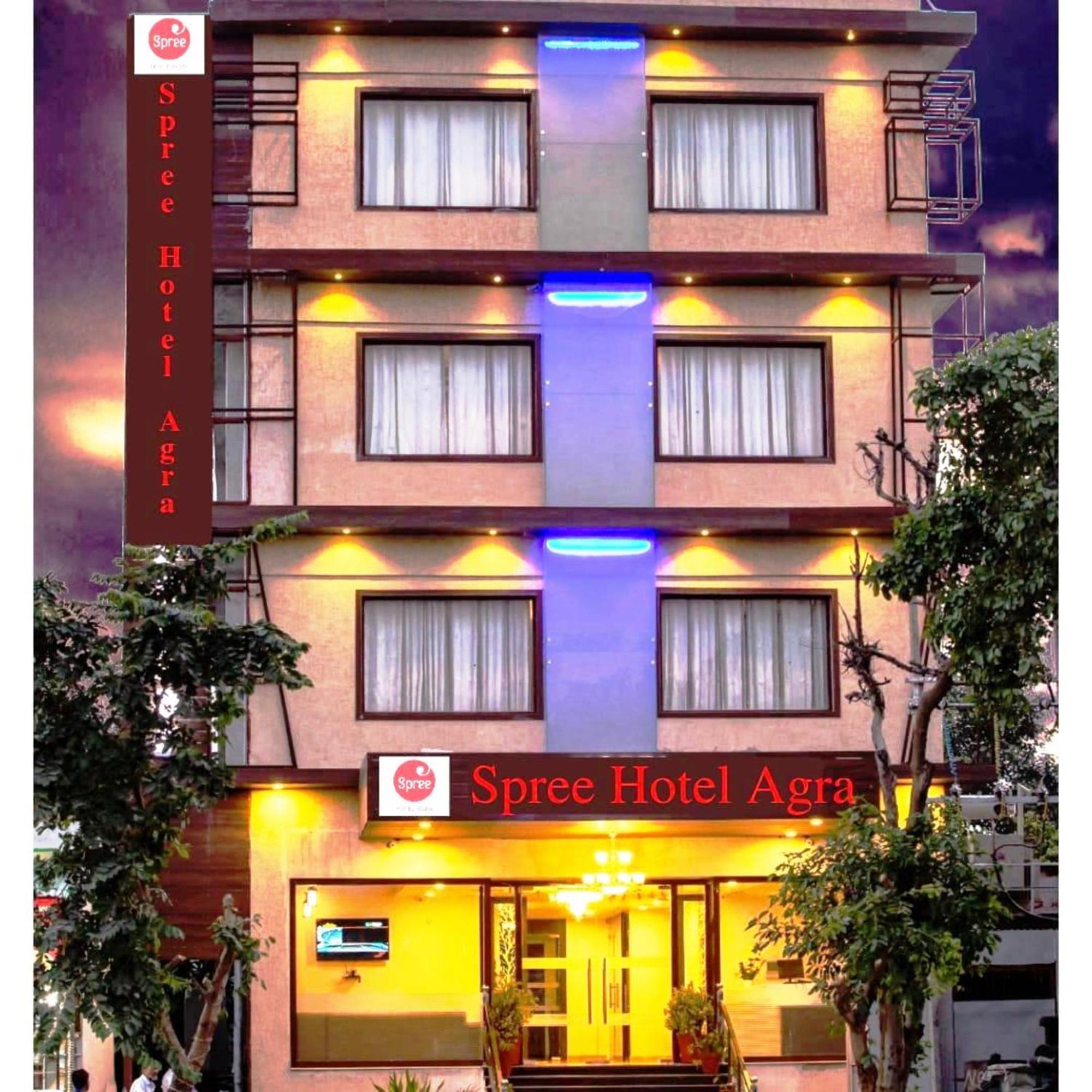 Spree Hotel Agra - Walking Distance To Tajmahal Εξωτερικό φωτογραφία