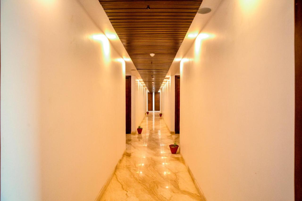 Spree Hotel Agra - Walking Distance To Tajmahal Εξωτερικό φωτογραφία