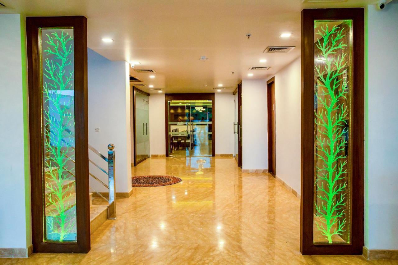 Spree Hotel Agra - Walking Distance To Tajmahal Εξωτερικό φωτογραφία